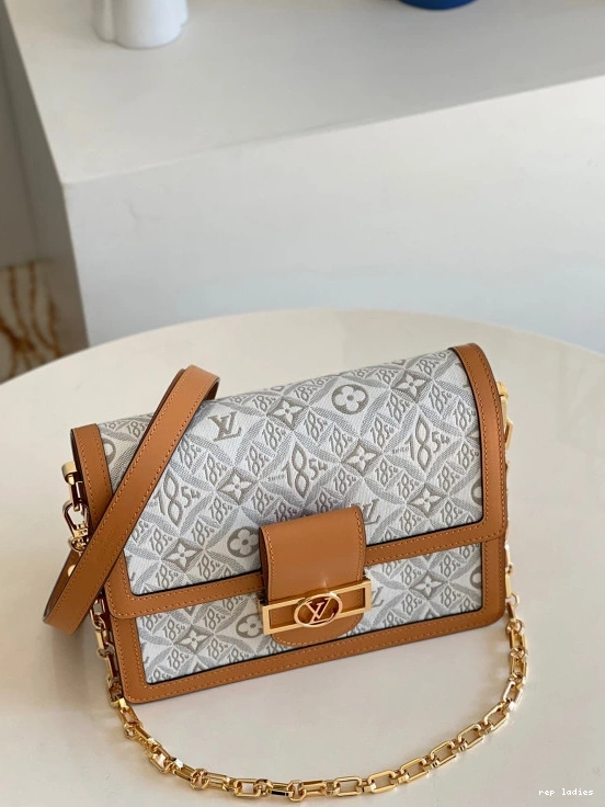 Cheap LOUIS VUITTON MM DAUPHINE 0810